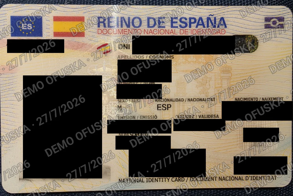 El mismo anverso protegido con el texto Demo Ofuska y la fecha repetidos por toda la imagen